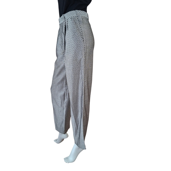 Vintage Scenario Women's Wool metallic Silver and black geometric pattern pants - Picture 9 of 16